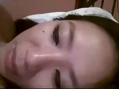 चीनी स्वार्थी exgf वेबकैम पर बालों बिल्ली रगड़