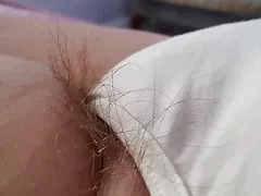लंबे समय जघन बाल wifes pantys, पैरों से लटक