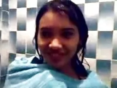 स्कीनी स्नान