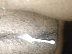 मैं प्यार करता हूँ जब वह cums मुझ में...