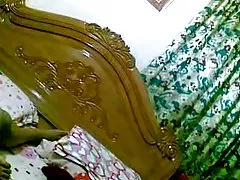 सेक्सी बड़े स्तन तमिल भारतीय बेब है कट्टर घर सेक्स