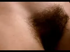 बालों वाली गृहिणी