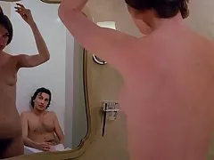 केमिली keaton न्यूड सीन